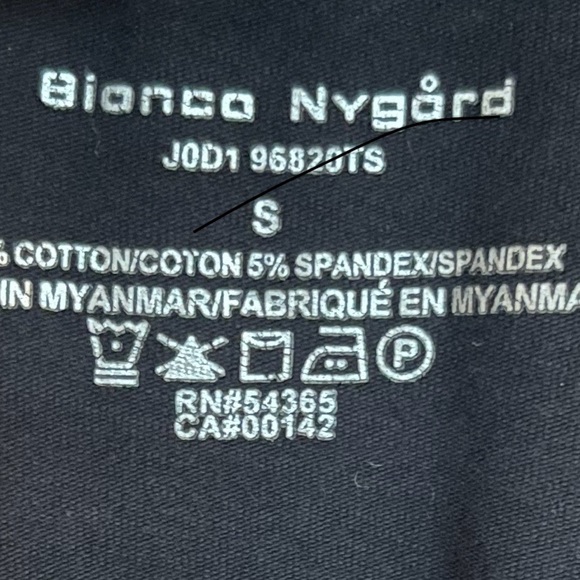 Black stretch cutout top - Picture 6 of 9